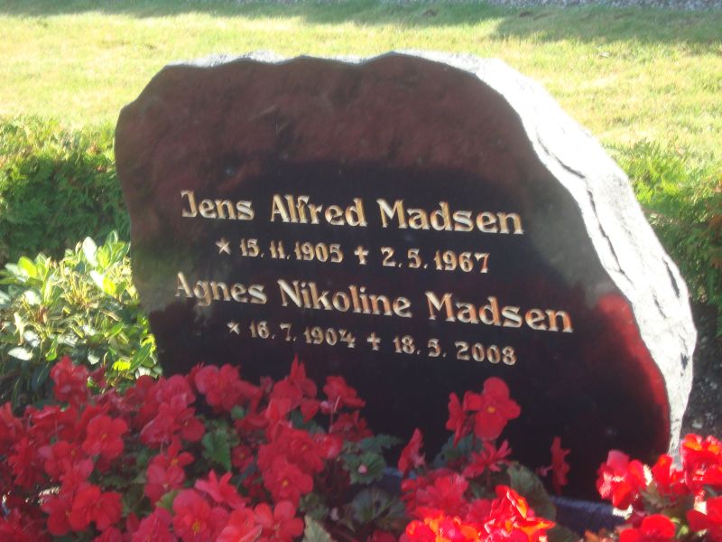 Agnes Nikoline Madsen.JPG